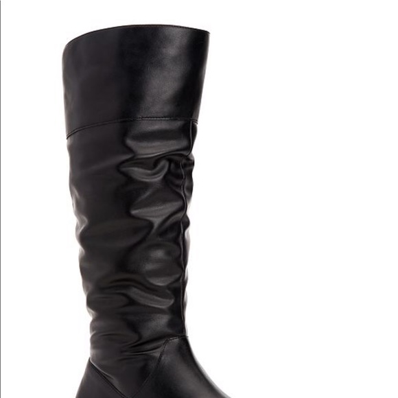 Boots - Picture 2 of 6